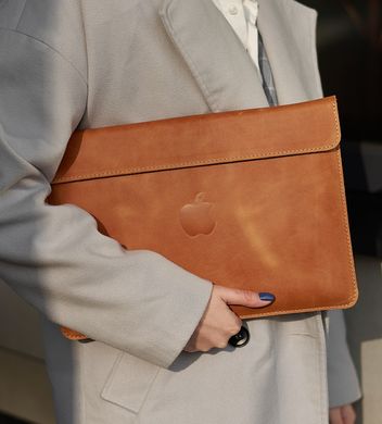 Чохол Klouz з підкладкою з фетру та лого Apple 13-14" світло-коричневий